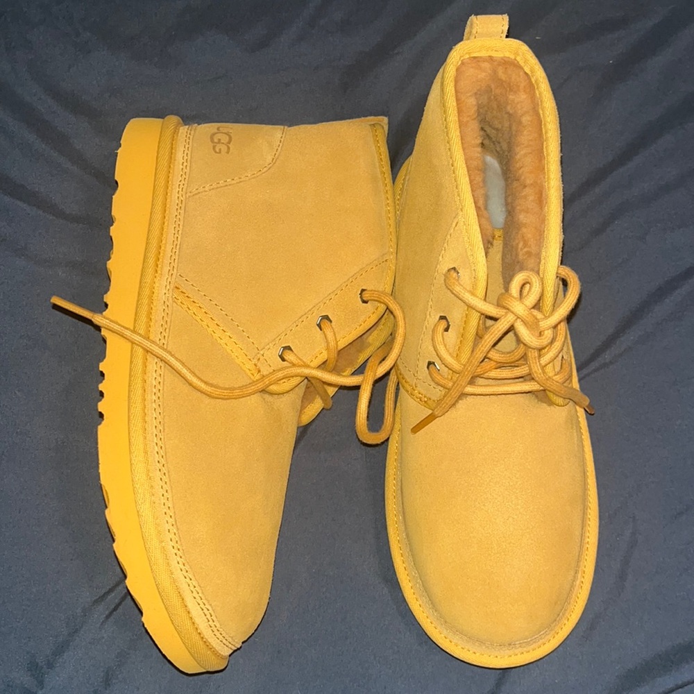 UGG Neumel Boots